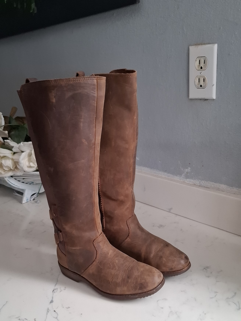 Teva Waterproof Women's Brown Leather Boots